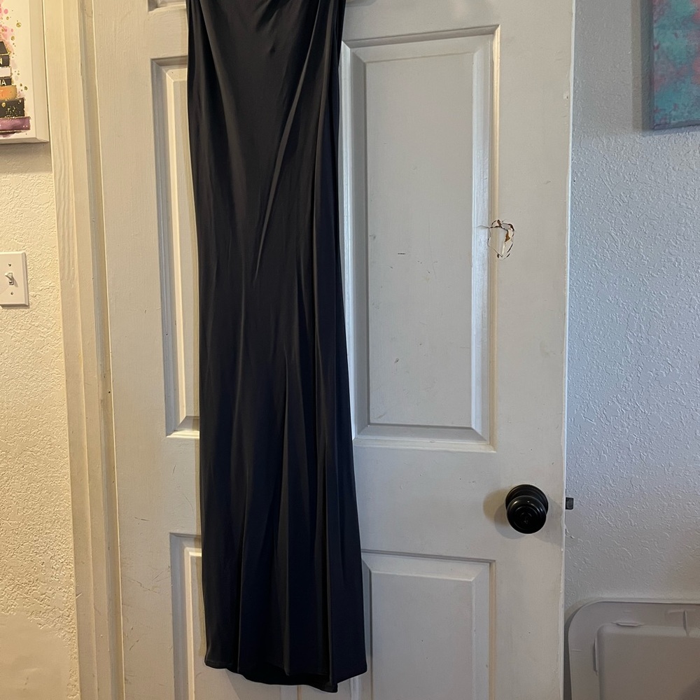 Zara dress - Picture 3 of 3